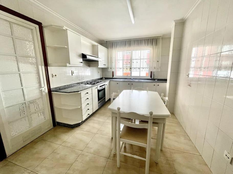 Agradable apartamento céntrico en Cangas Exterior foto