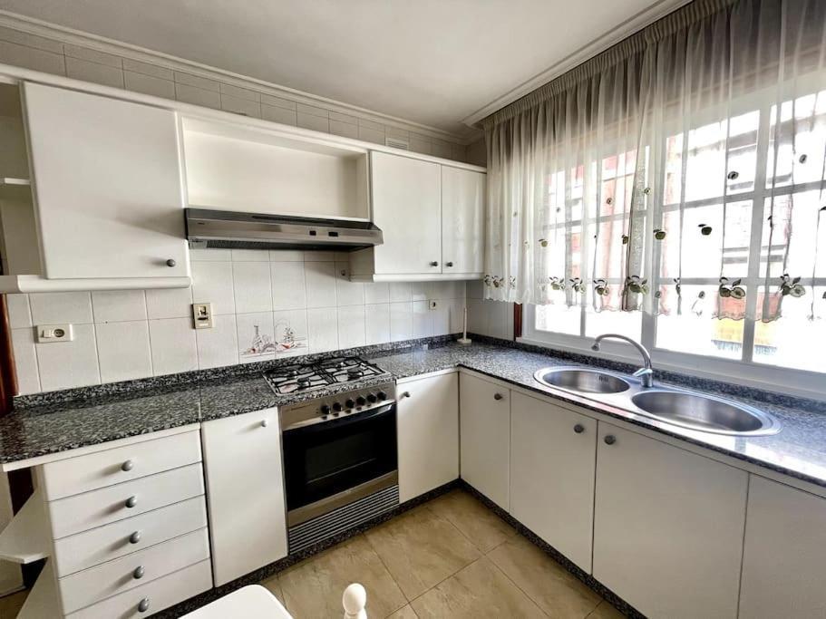 Agradable apartamento céntrico en Cangas Exterior foto